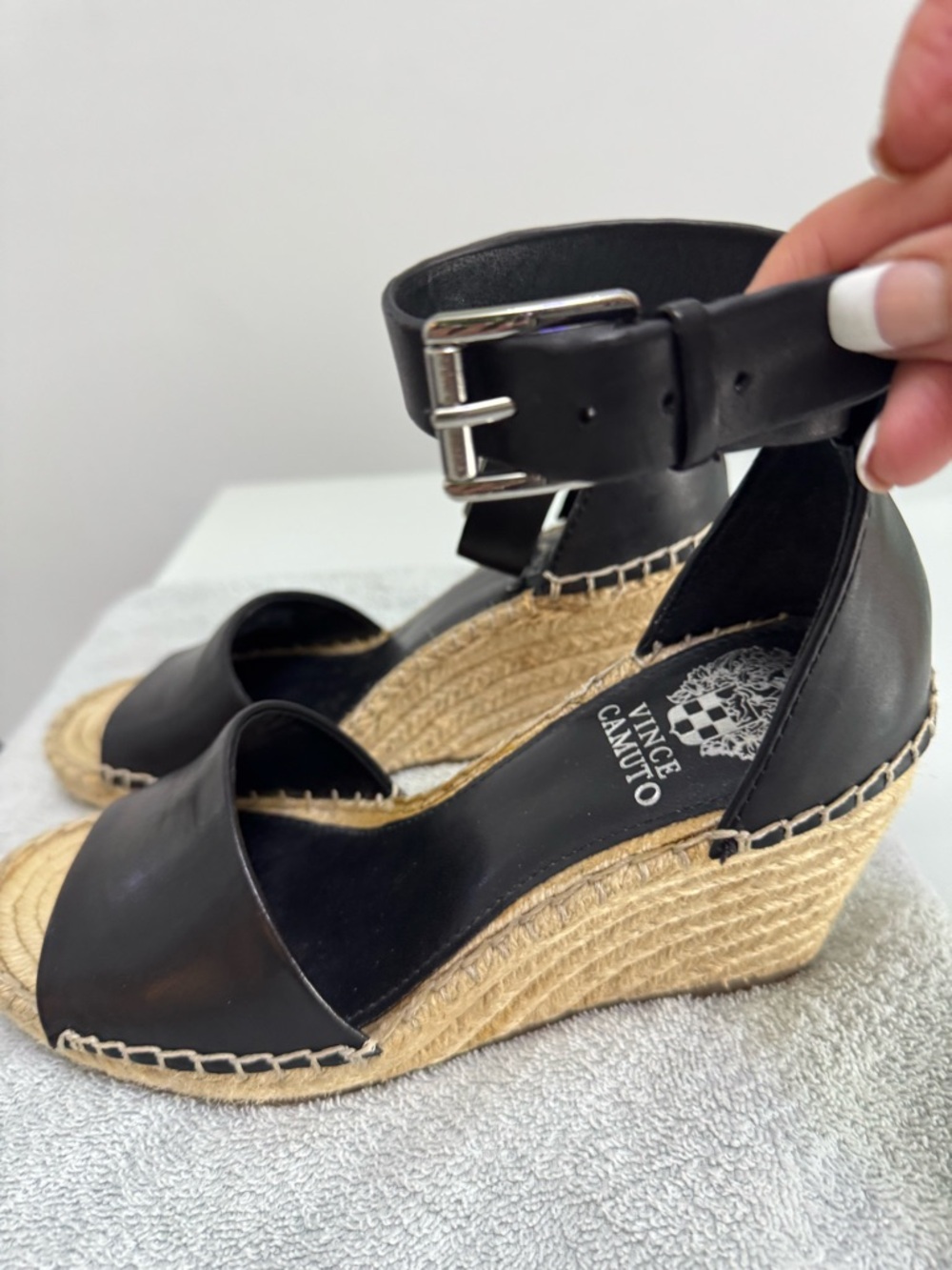 Vince Camuto Black leather Espadrilles size 7